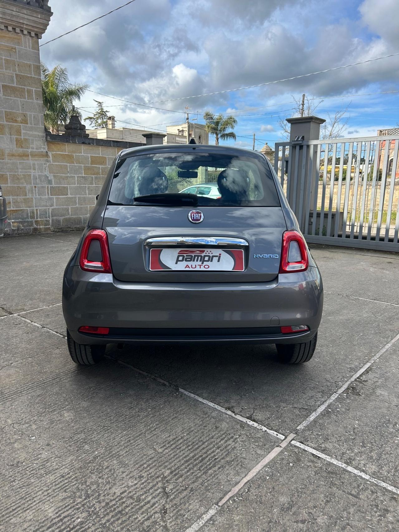 Fiat 500 1.0 Hybrid Red