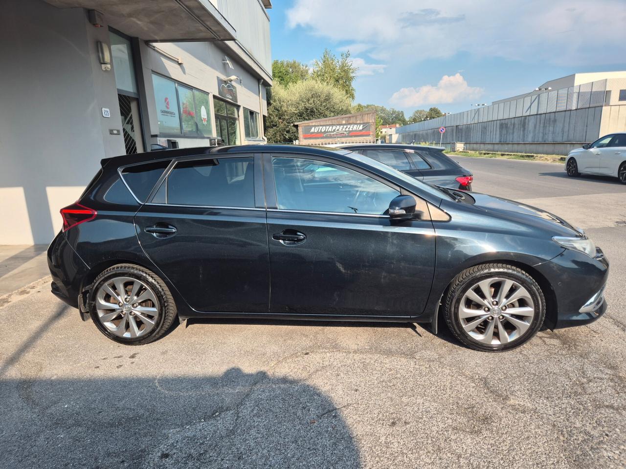 Toyota Auris 1.2 Turbo Lounge TAGLIANDATA REGOLARMENTE