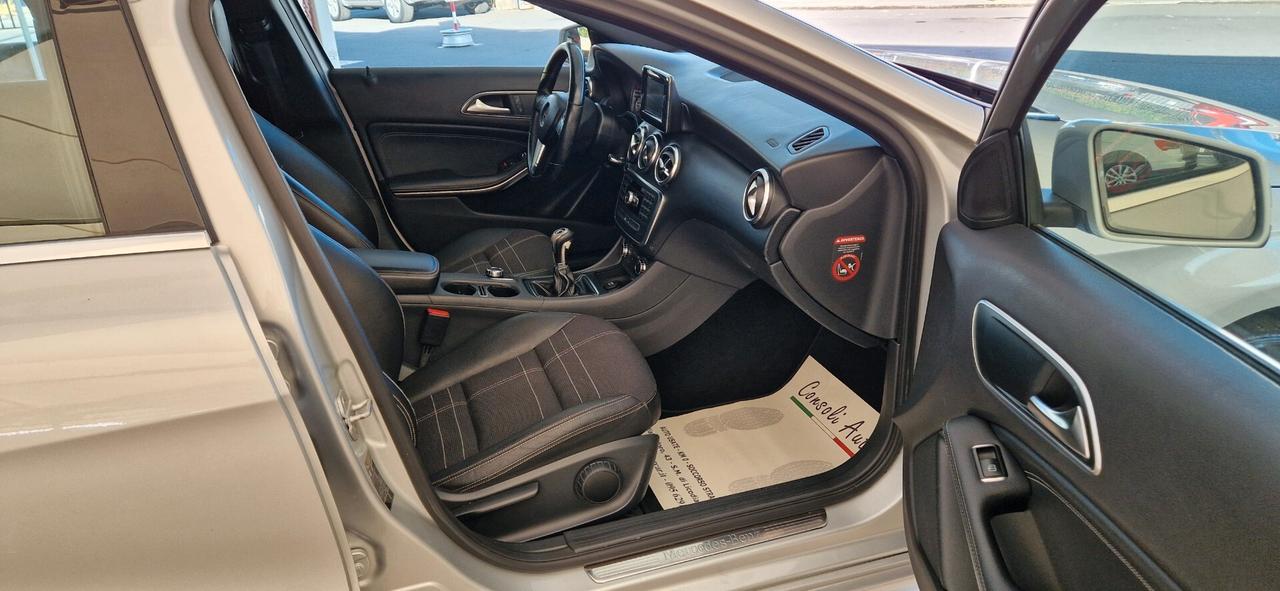 Mercedes A 180 CDI Premium * Navi - Led - Retrocamera *