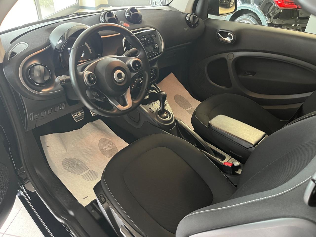 Smart ForTwo 70 1.0 twin. cabrio BRABUS Style