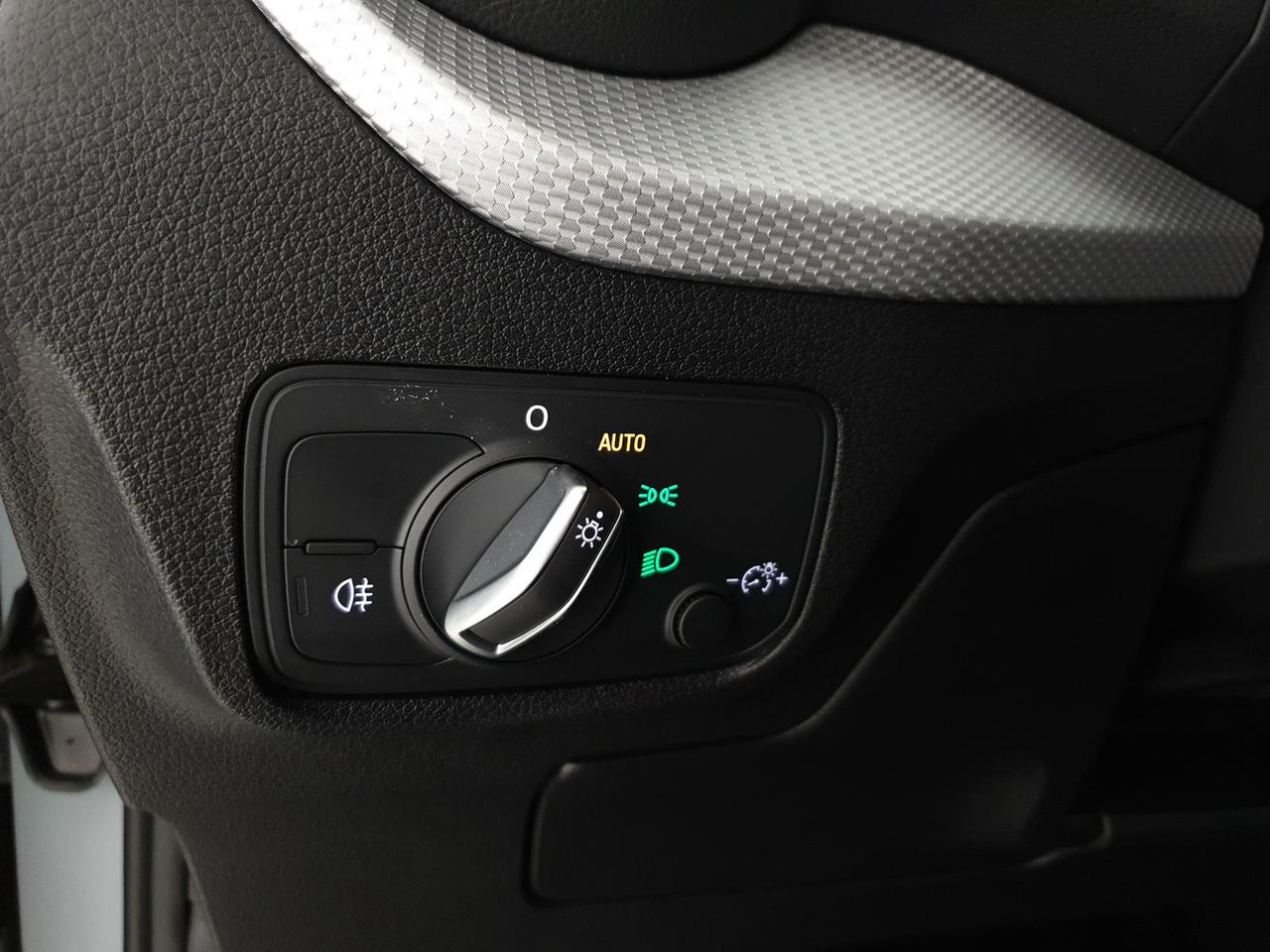 30TDI 116CV Business Advanced