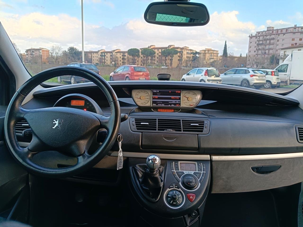 Peugeot 807 2.0 HDi - 7 posti