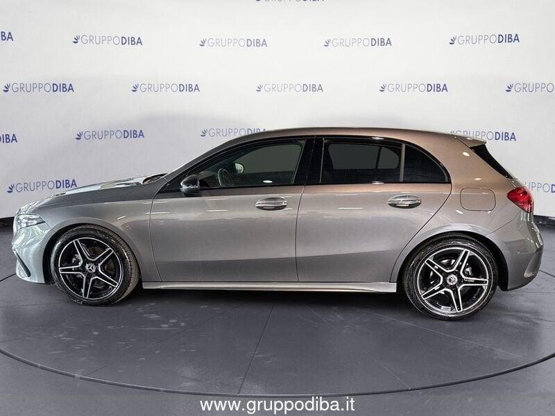 Mercedes-Benz Classe A - W177 2023 A 180 d AMG Line Premium auto
