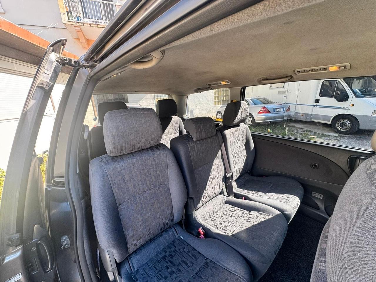 Toyota Previa 2.0 Tdi D-4D