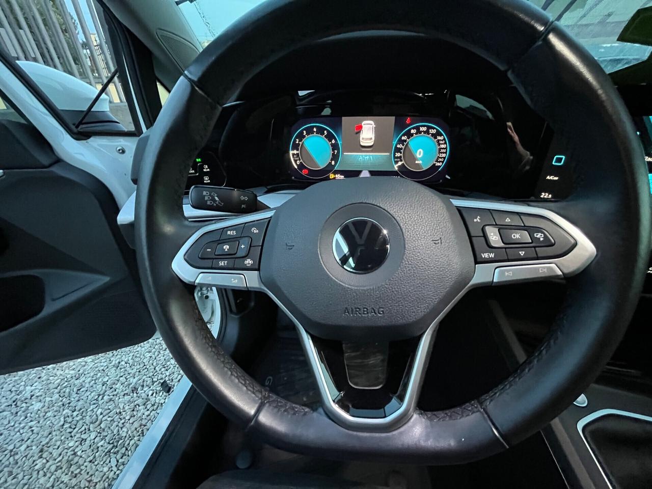 Volkswagen Golf 8 1.0 TSI EVO Life