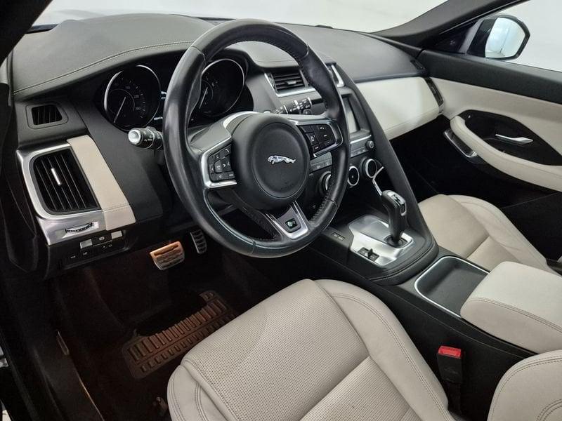 Jaguar E-Pace 2017 Benzina 2.0 i4 R-Dynamic SE awd 200cv auto