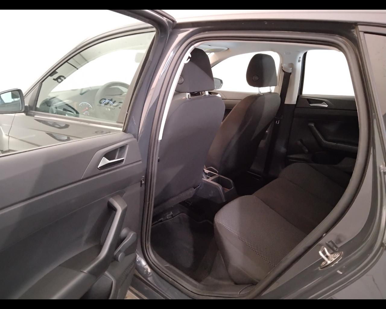 VOLKSWAGEN Polo VI 2017 - Polo 5p 1.0 mpi Trendline 65cv