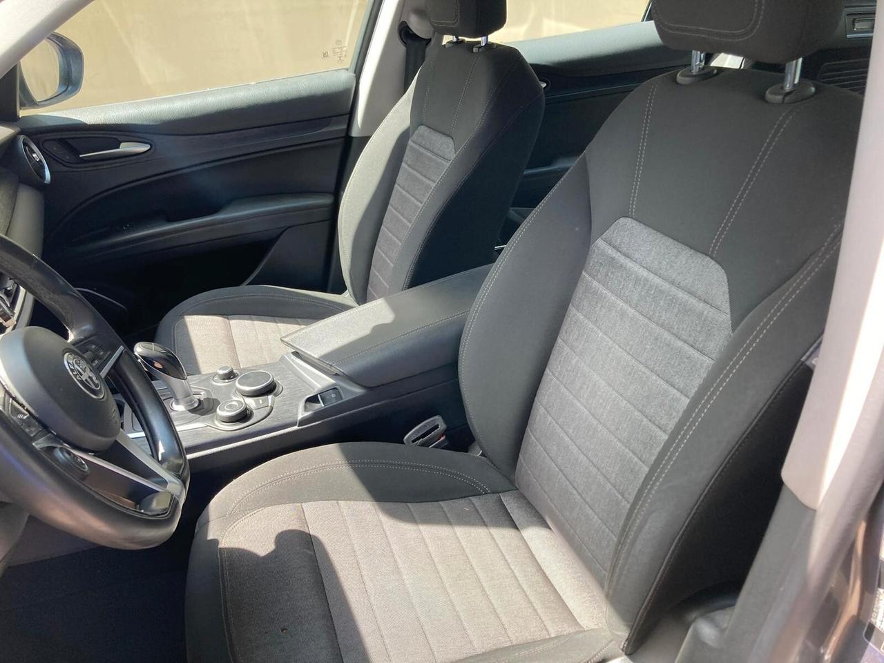 Alfa Romeo Stelvio 2.2 190cv *MOTORE NUOVO*