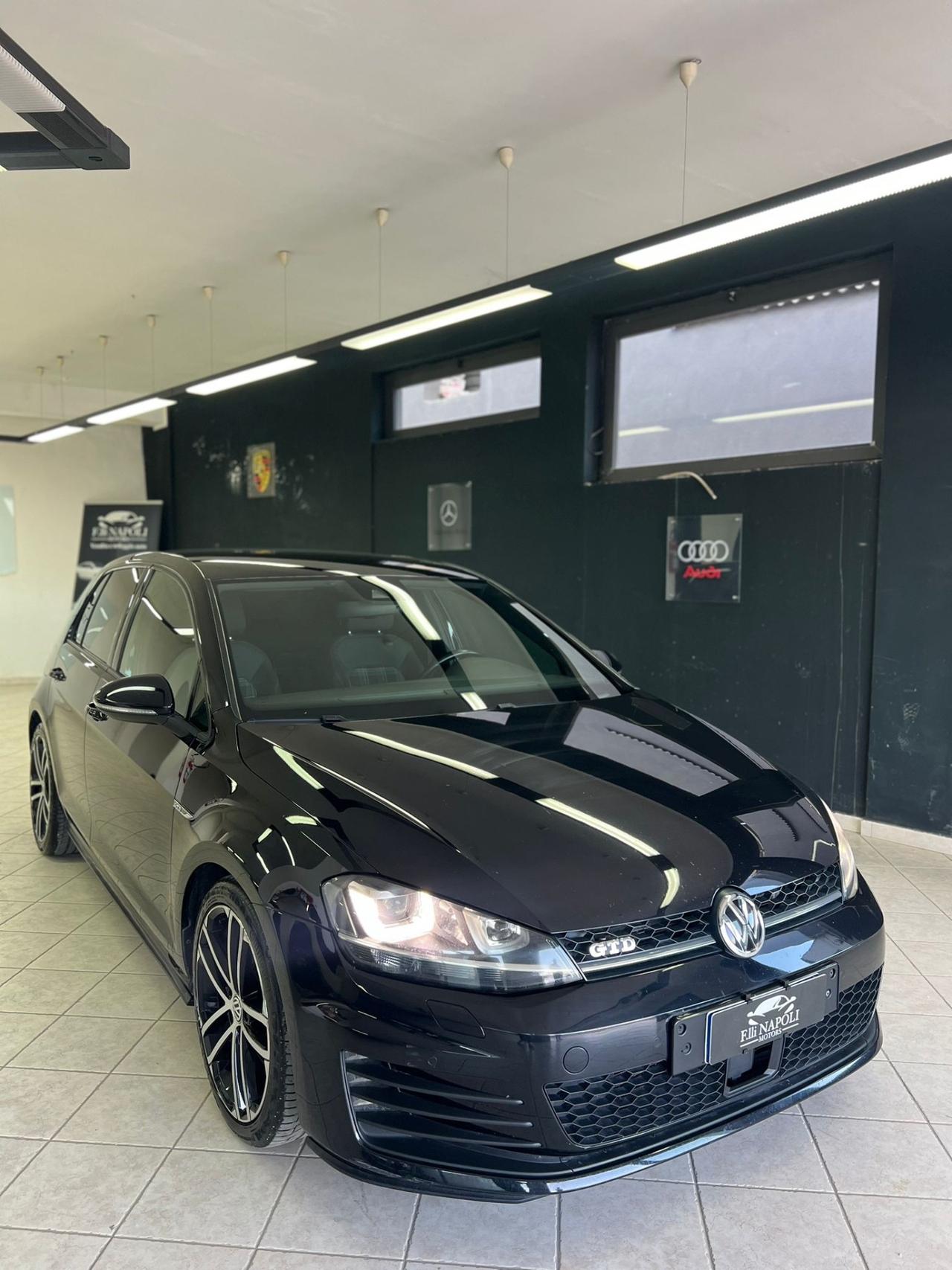 Volkswagen Golf GTD 2.0 TDI DSG 5p. BlueMotion Technology