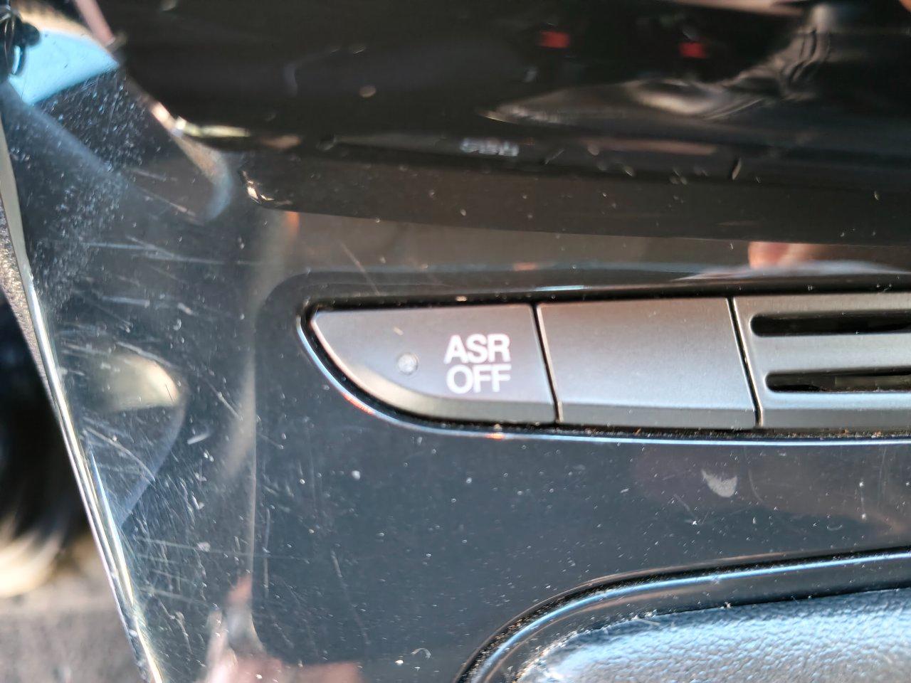 Lancia Ypsilon 1.0 firefly hybrid Gold s&s 70cv 5p.ti