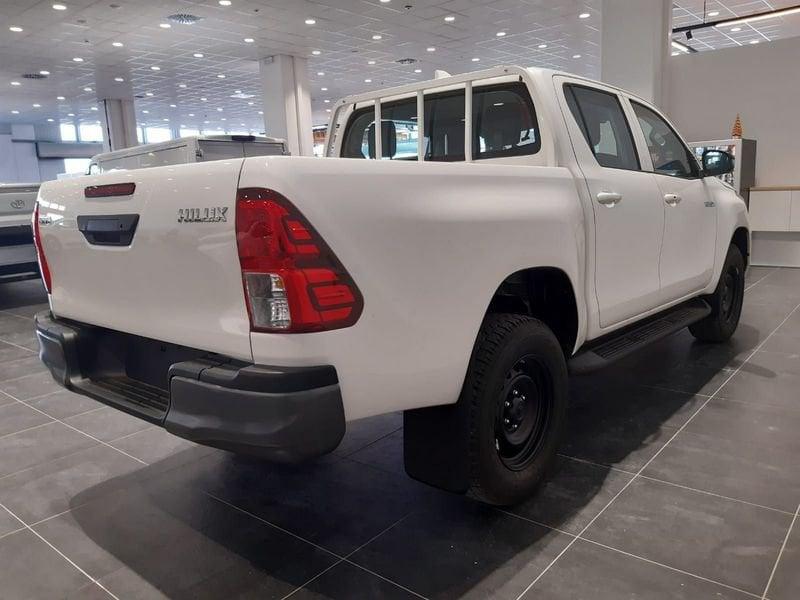 Toyota Hilux 2.8 D-4D 4WD 4 porte Double Cab Comfort