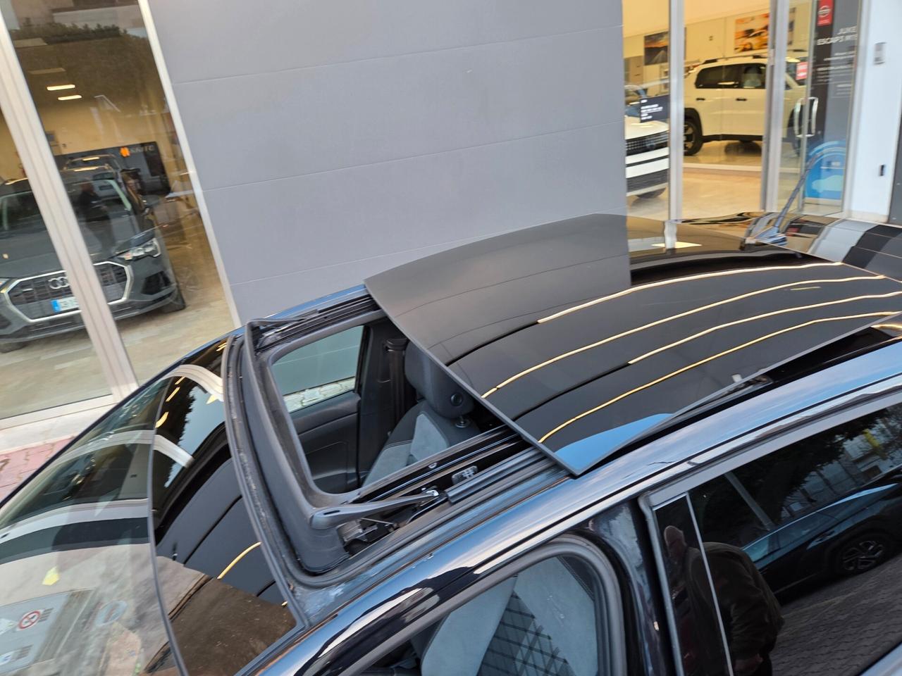 Volkswagen Taigo 1.5 TSI 150 CV DSG R-Line