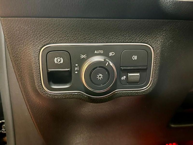 Mercedes-Benz Classe GLB GLB 200 d Automatic 4Matic Premium