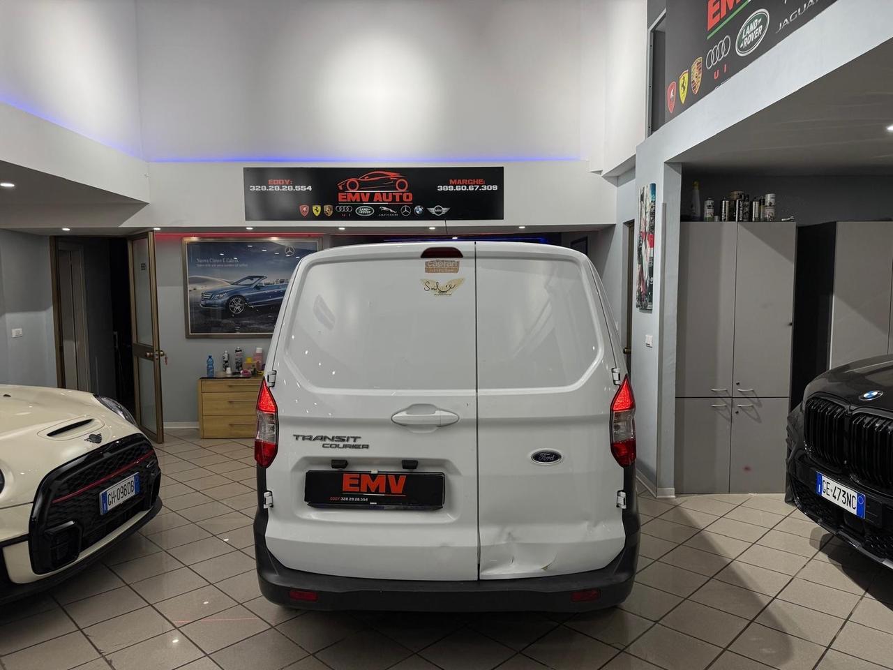 Ford Transit Courier 1.5 TDCi 75CV Van Entry