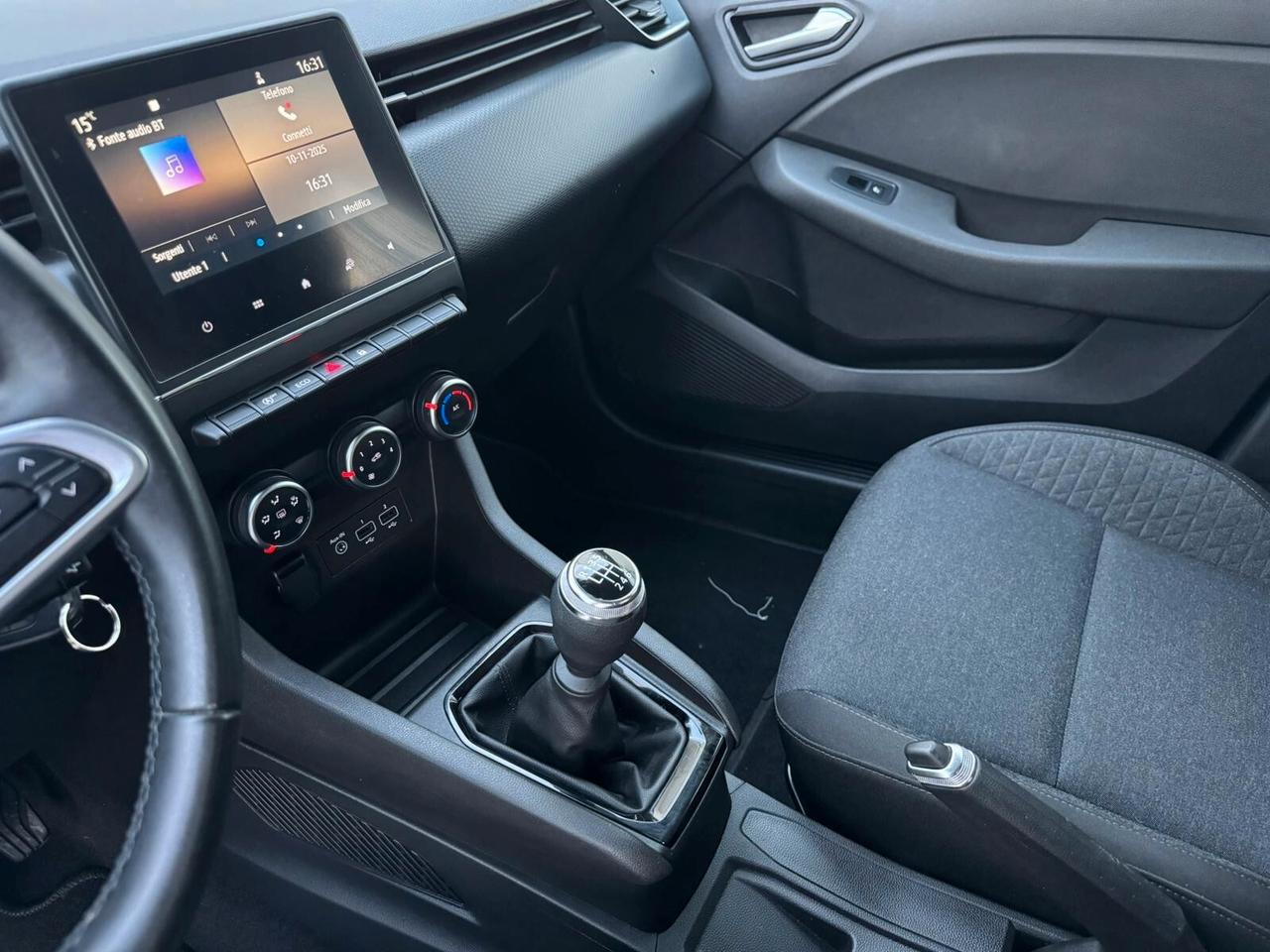 RENAULT CLIO 1.0 TCe 90CV 2023!!! EQUILIBRE!!!