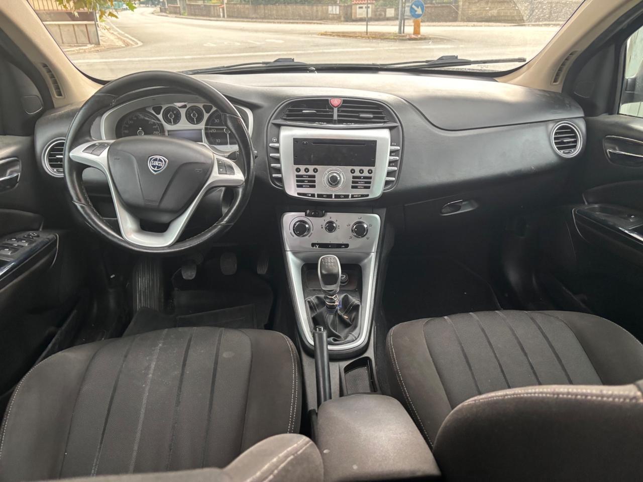 Lancia Delta 1.6 MJT DPF 105 CV Gold