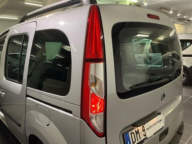 RENAULT Kangoo 1.5 dCi 90cv Live Trasporrto disabili.