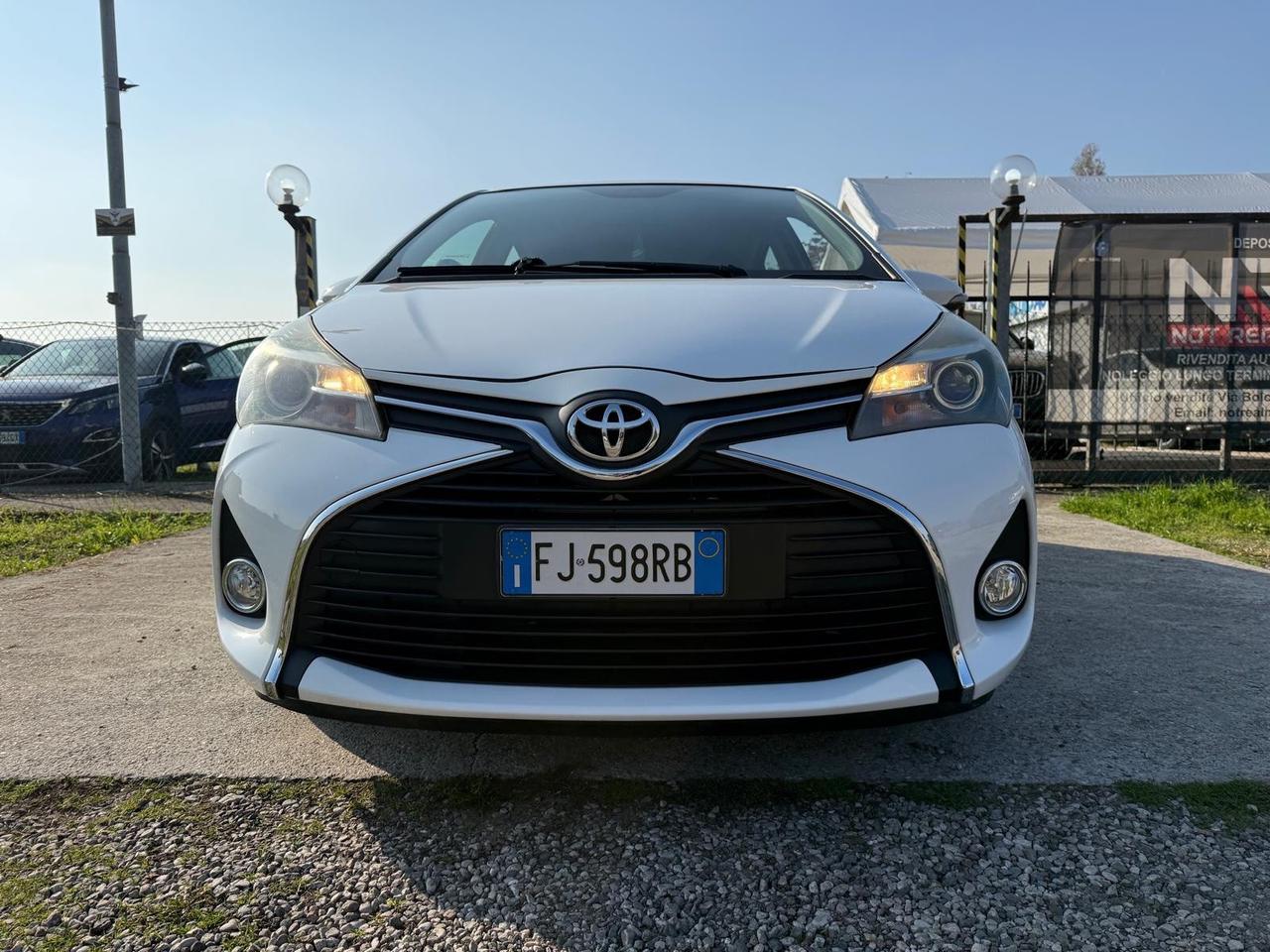 Toyota Yaris 1.0 5 porte Lounge