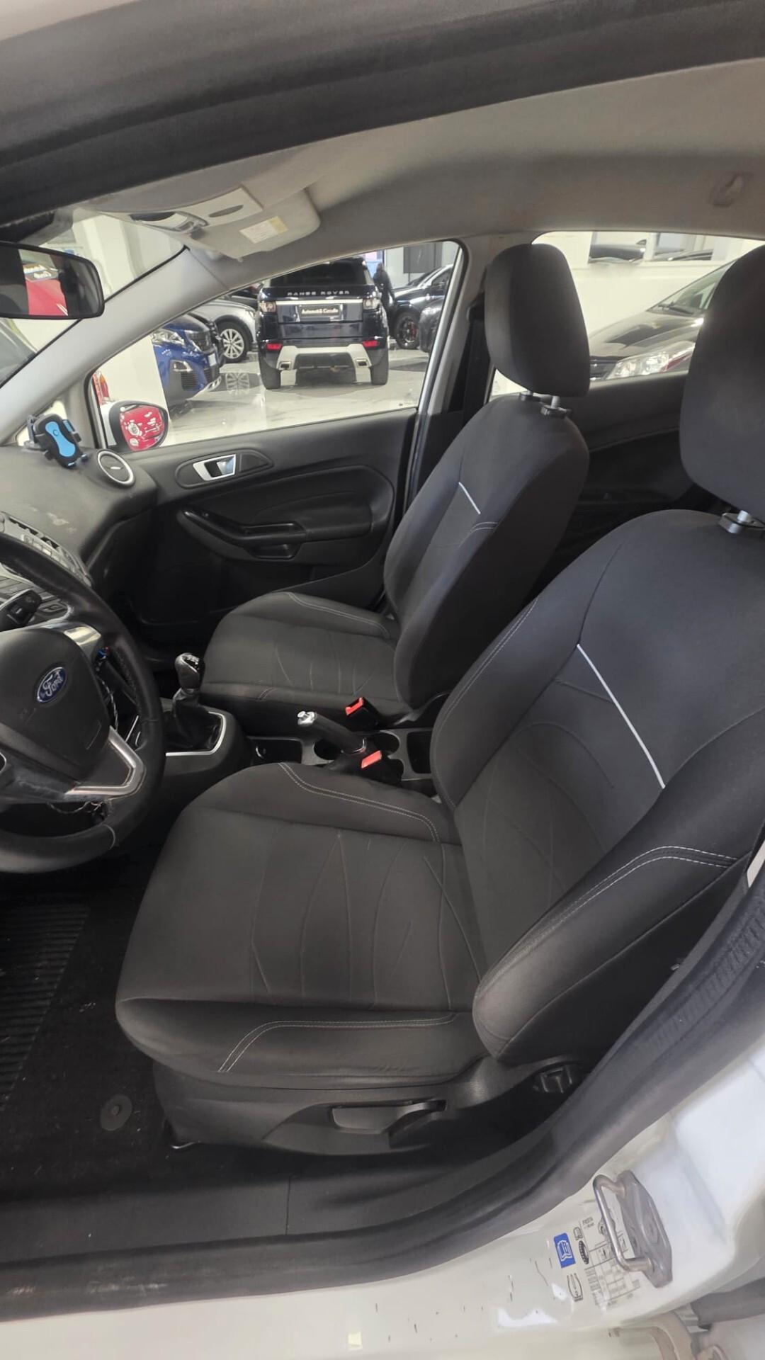 Ford Fiesta 1.5 TDCi 75CV 5 porte Business