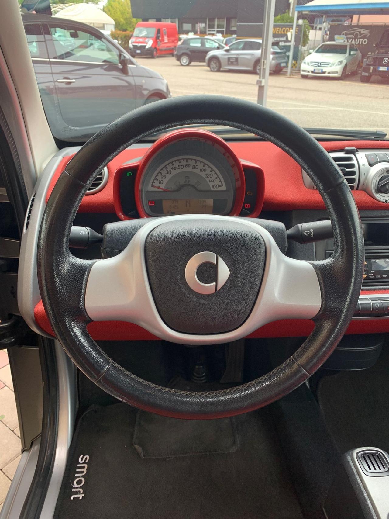 Smart ForTwo 800 40 kW coupé passion cdi