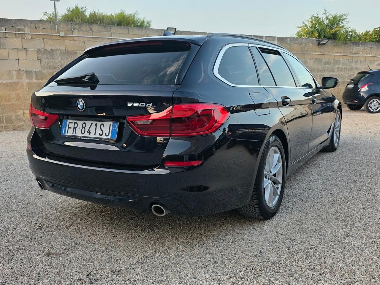 Bmw 520d Touring Business iva esposta 1 proprietario