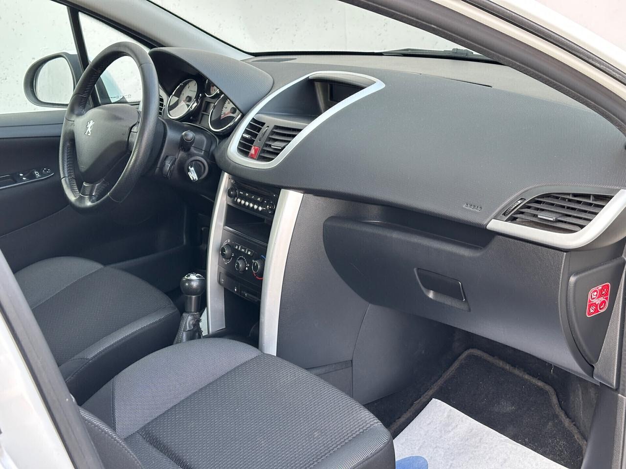 Peugeot 207 1.6 8V HDi 93CV 5p. Sweet Years