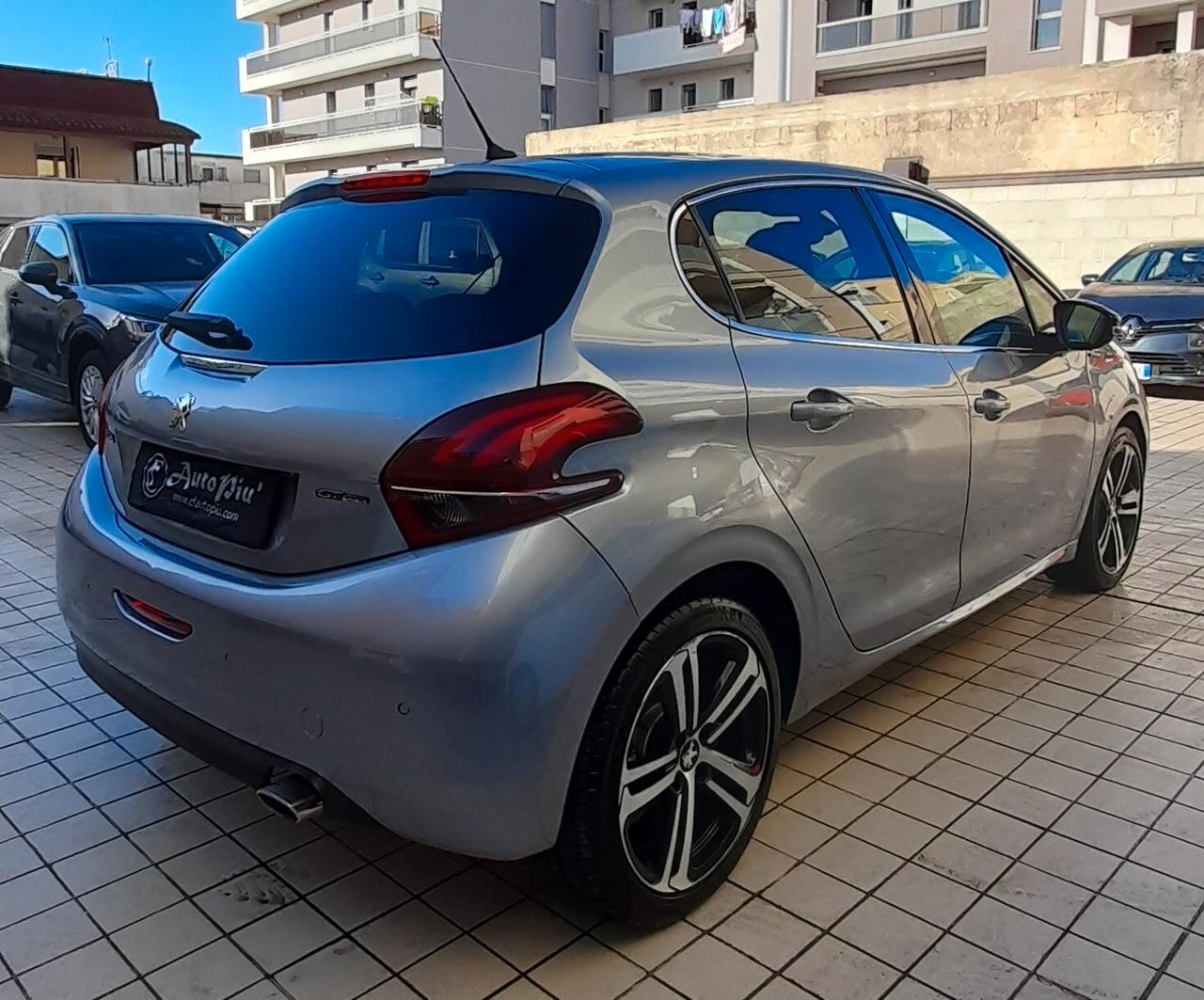 Peugeot 208 PureTech Turbo 110 EAT6 S&S 5 porte GT Line