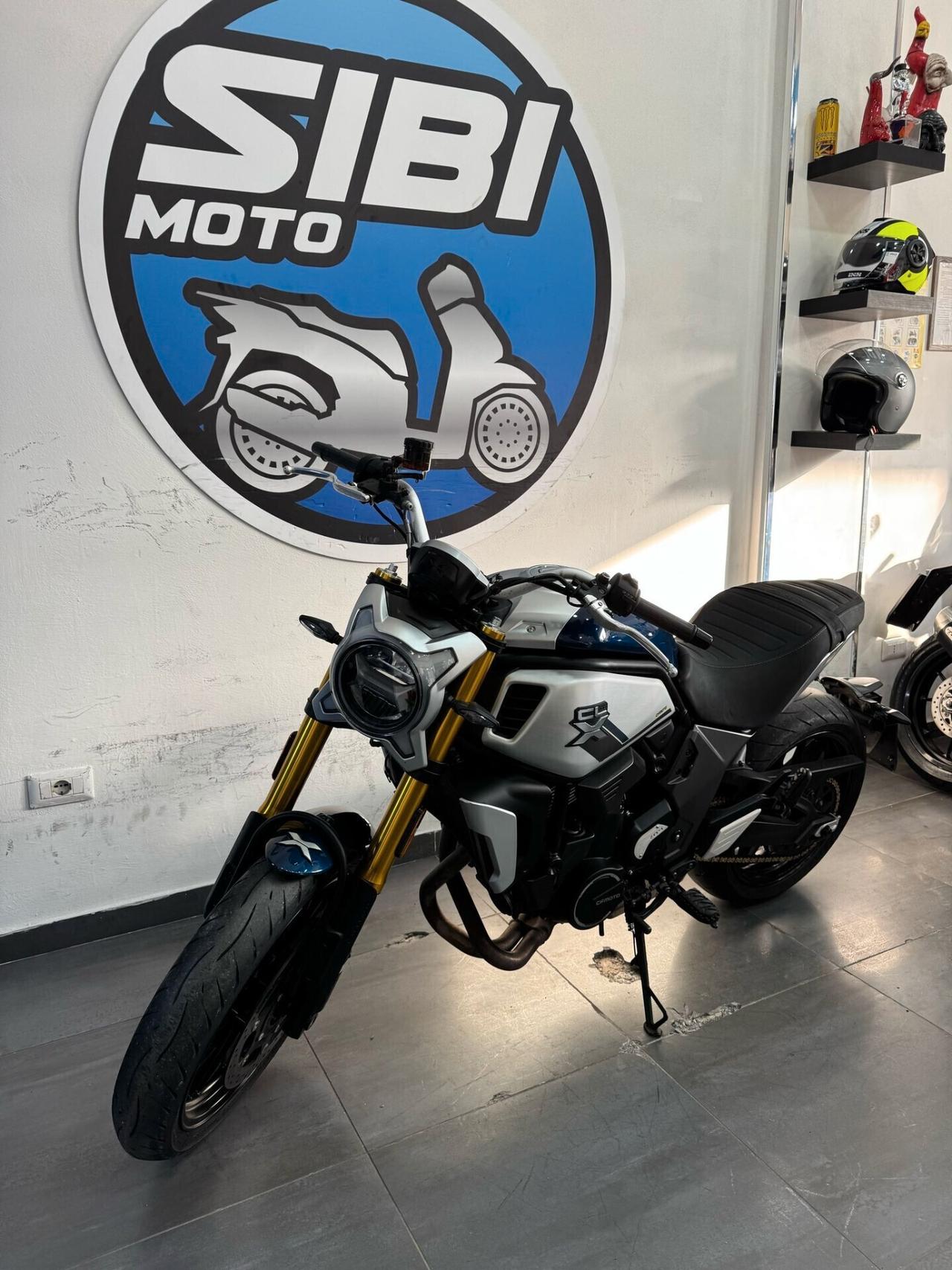 Cf moto Cl-700
