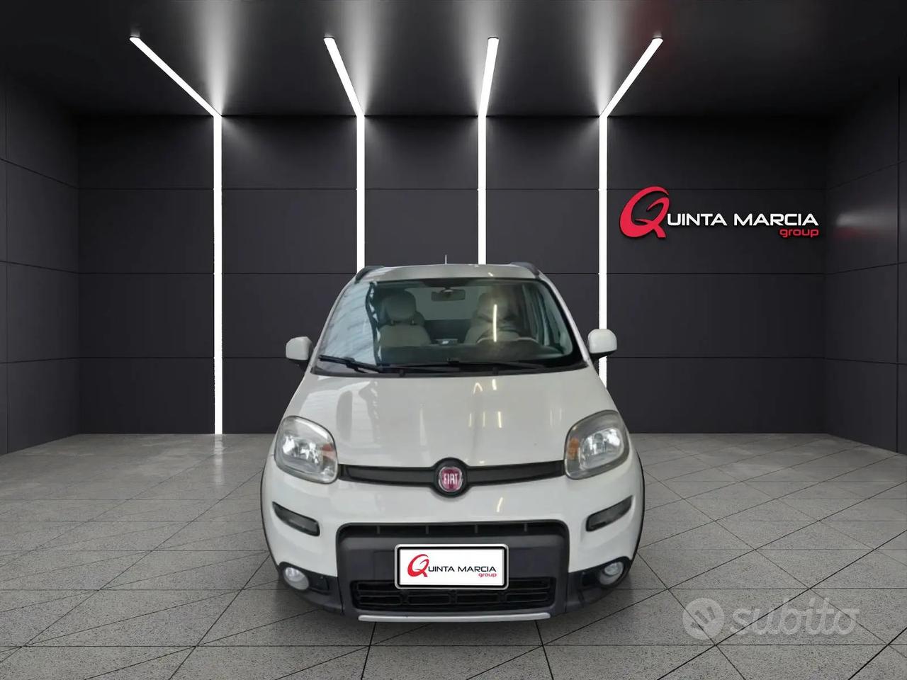 Fiat Panda 1.3 Mjet 95 cv 4x4 - CERCHI IN LEGA/BLU