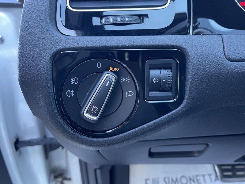 Volkswagen Golf 5p 1.6 tdi Sport Edition 110cv dsg