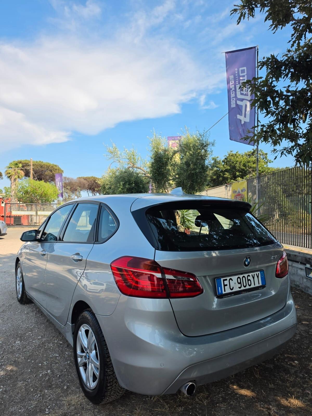 Bmw 2er Active Tourer 216d Luxury