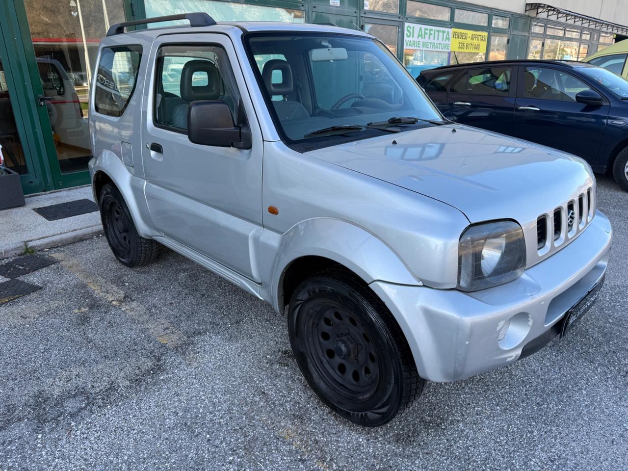 Suzuki Jimny - 1.3i 4WD JLX