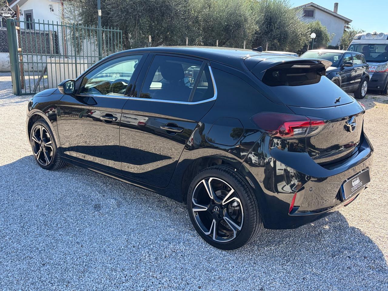 Opel Corsa 1.2 Edition Cambio automatico