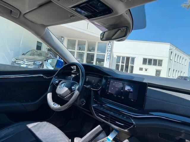 Skoda Octavia 1.5 G-TEC DSG SW Style TETTO APRIBILE