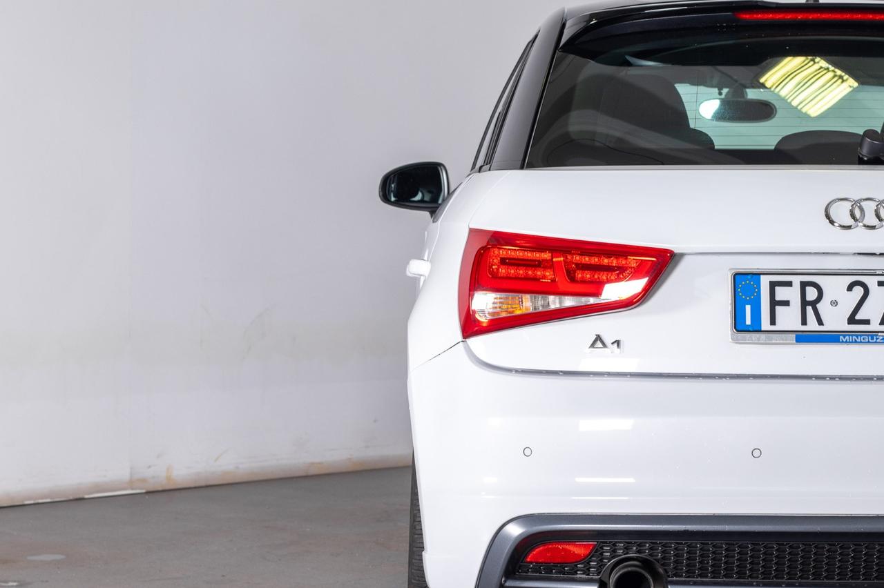 Audi A1 Sportback 1.6 Tdi S-line 90cv