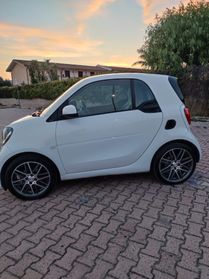 Smart ForTwo BRABUS 0.9 Turbo twinamic parisblue Xclusive