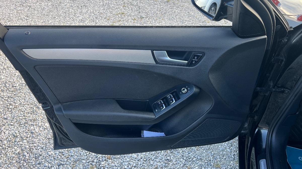 AUDI - A4 Avant Avant 2.0 tdi Advanced 177cv multitronic