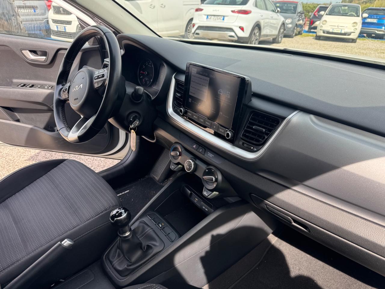 Kia Stonic 1.2 DPI Urban GARANTITA