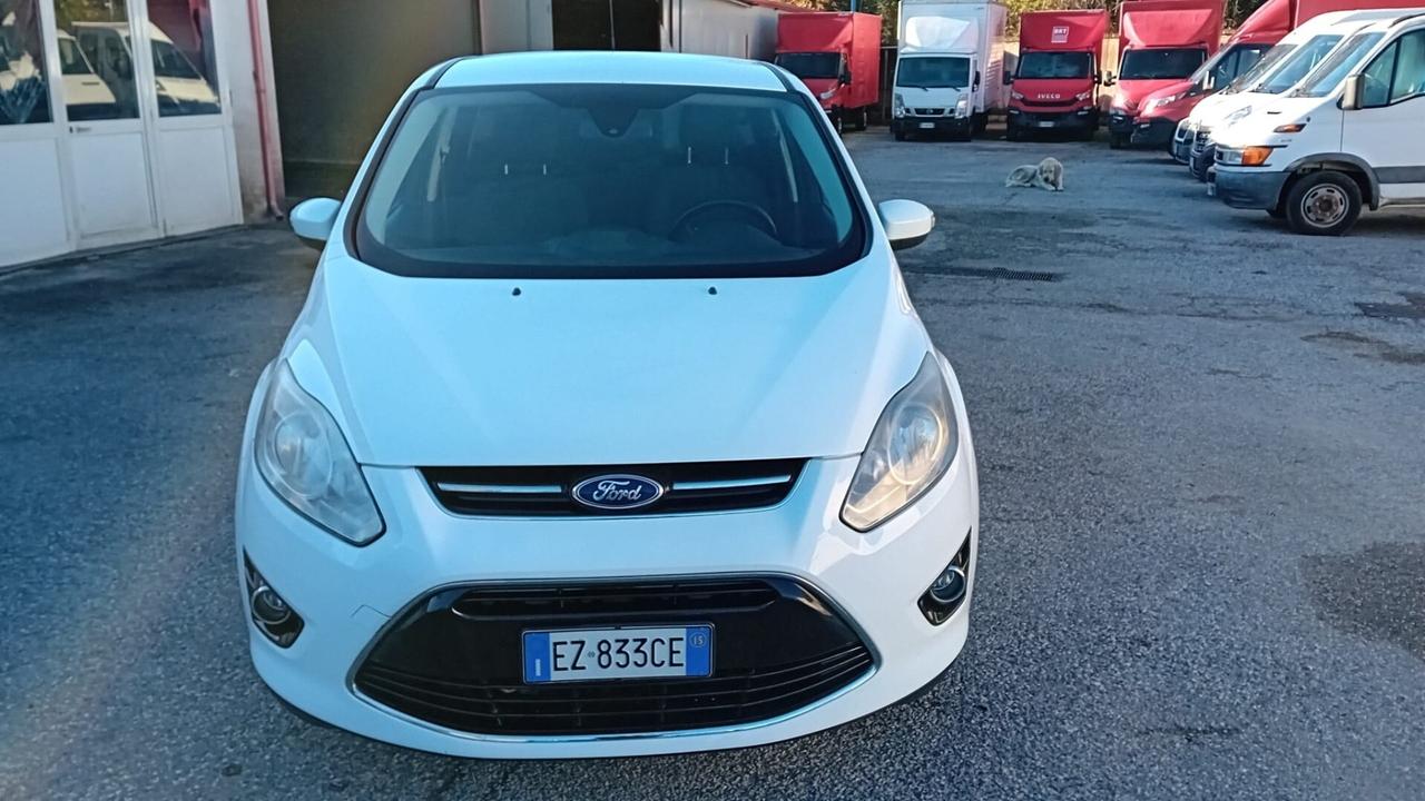 Ford c-max 1.6 tdci titanium/navi-2015