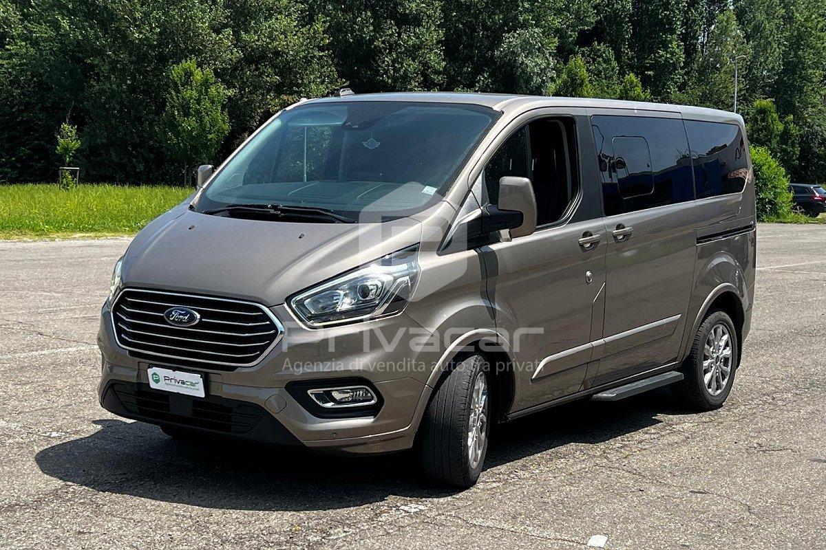 FORD Tourneo Custom 320 2.0 TDCi 185CV aut. PC Titanium