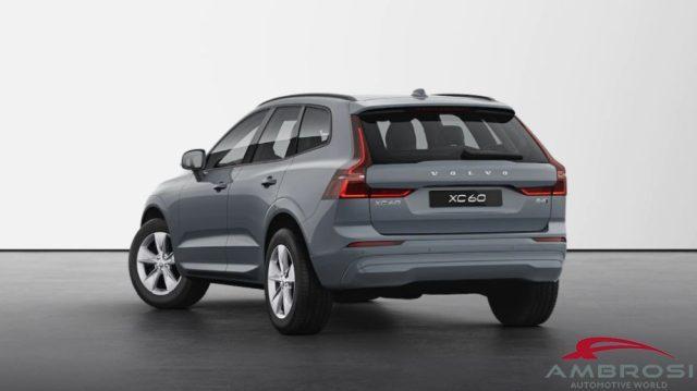 VOLVO XC60 Mild Hybrid B4 AWD automatico Essential