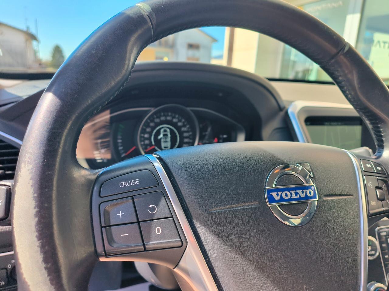 Volvo XC 60 XC60 D3 Geartronic Momentum