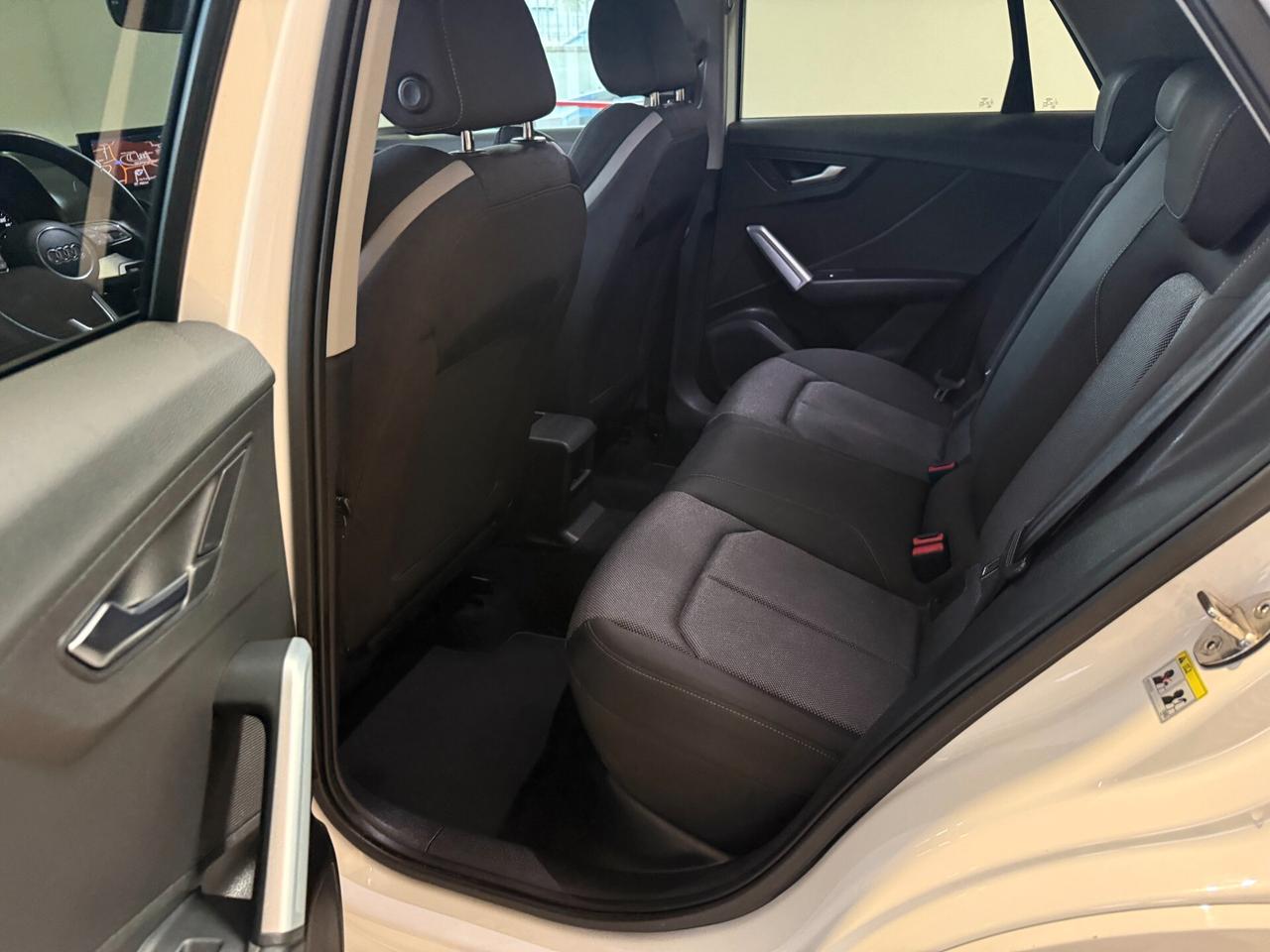 Audi Q2 I 1.6 30 tdi Sport s-tronic Matrix Frecce Dynamiche Navi Sensori