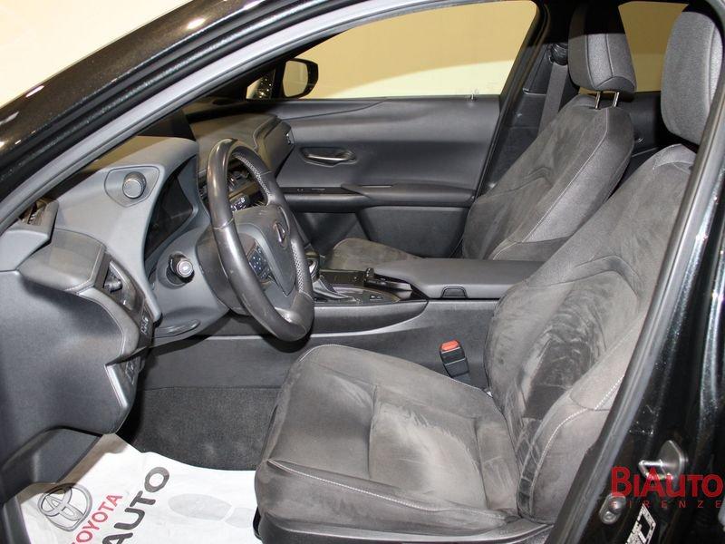 Lexus UX Hybrid Premium