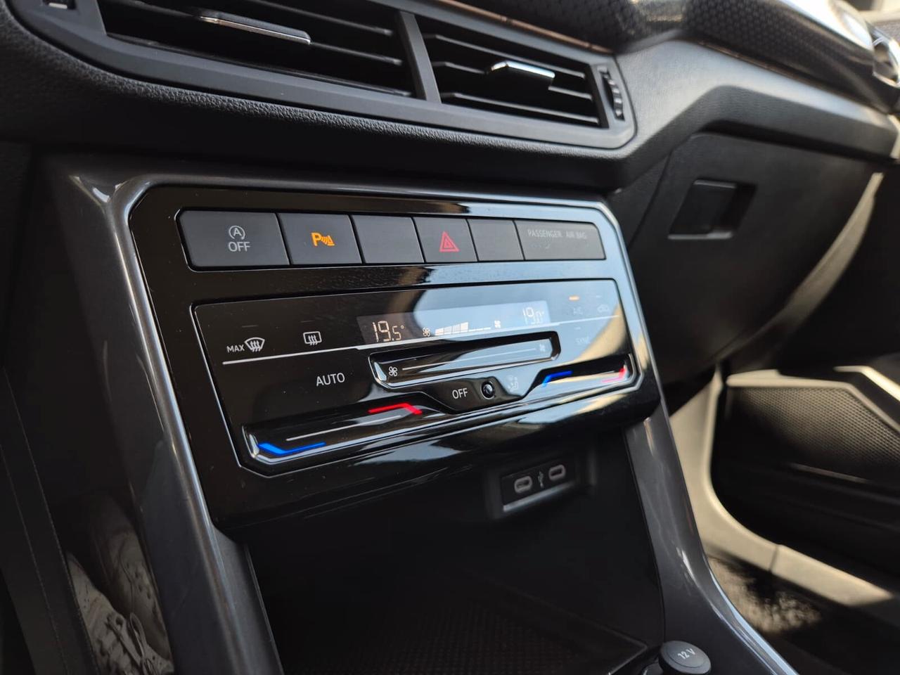 Volkswagen T-Cross 1.0 TSI 110CV Advanced