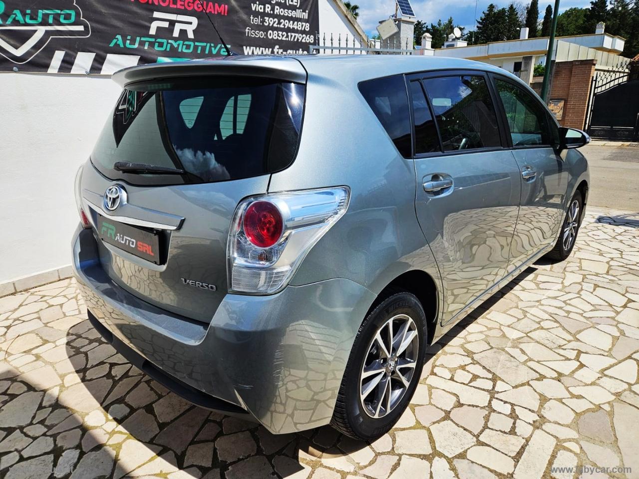 TOYOTA Verso 2.0 D Active 7 posti