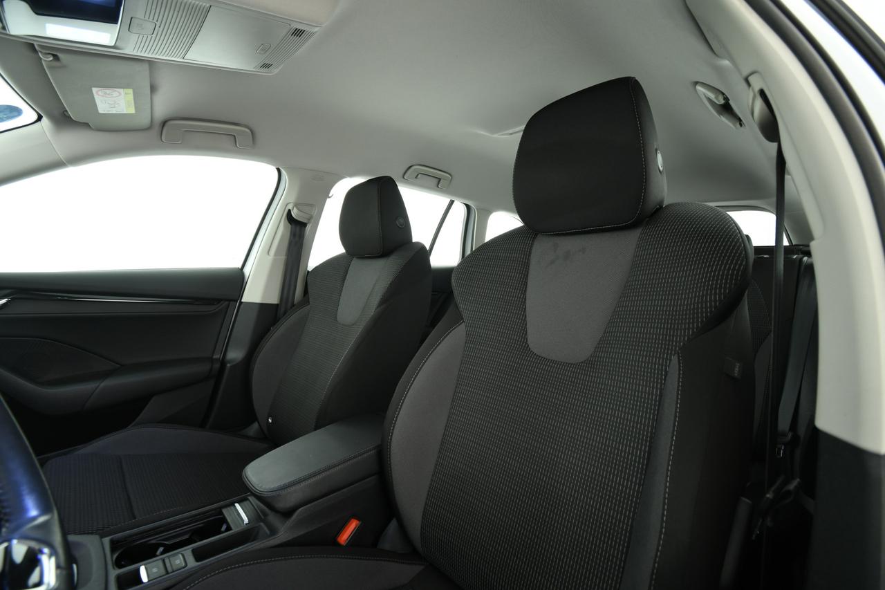 SKODA Octavia Wagon 2.0 tdi evo Executive 4x4 150cv dsg ACC+APP CONNECT