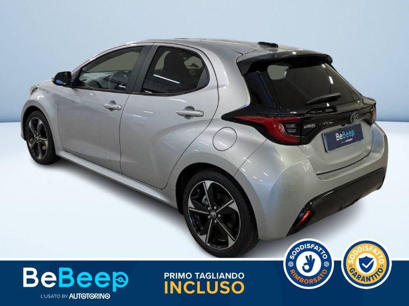 Toyota Yaris 1.5H 130 LOUNGE