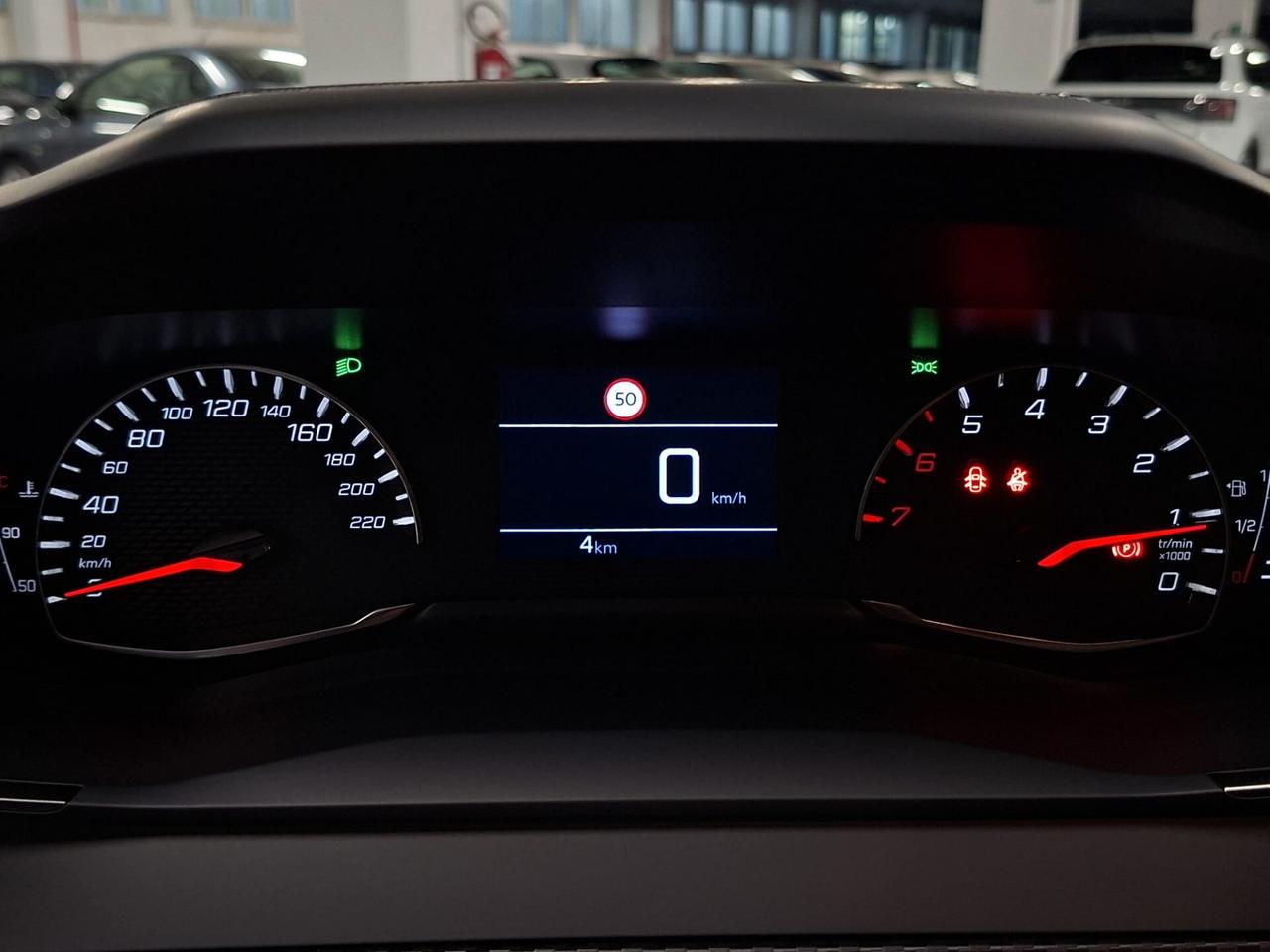 Peugeot 208 1200 PureTech 75CV Style 5 Porte Km. 0