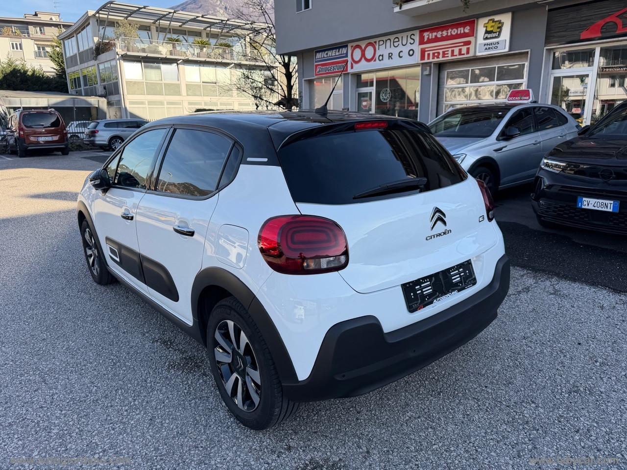 CITROEN C3 PureTech 83 S&S Shine VETRI OSCURATI - RETRO CAMERA - CLIMA AUTOMATICO